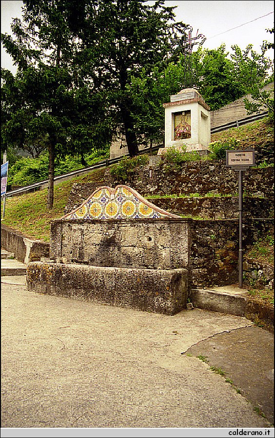 La Fontana Vecchia.jpg