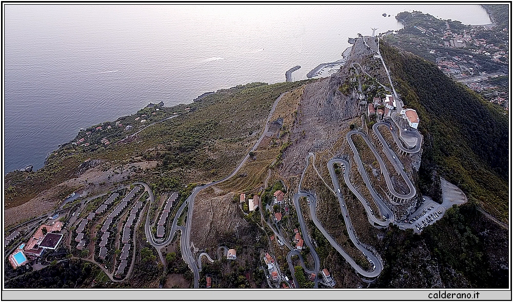 1429 Volando al Castello.jpg