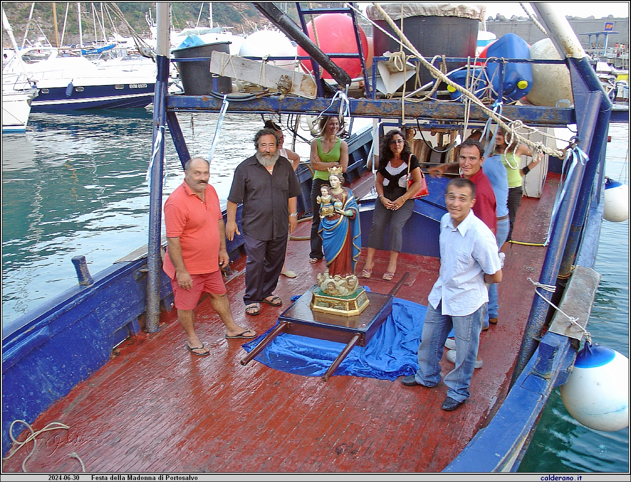 La Madonna di Portosalvo sulla paranza 2004.jpg