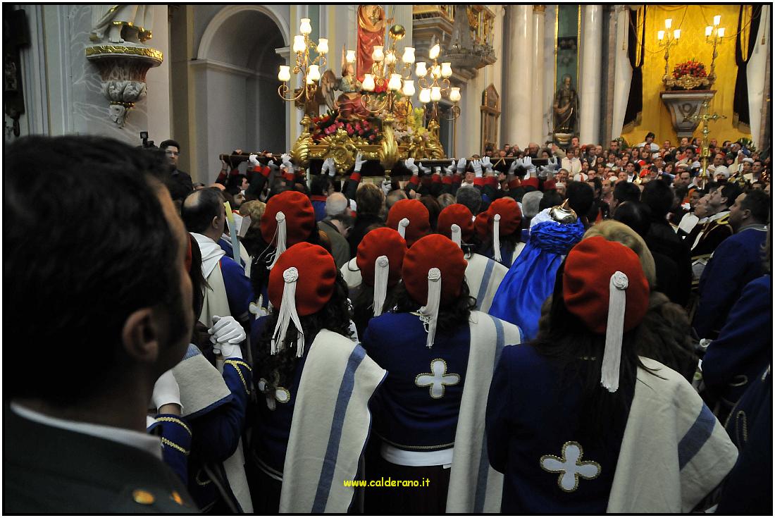 19 Procesion 3460.JPG