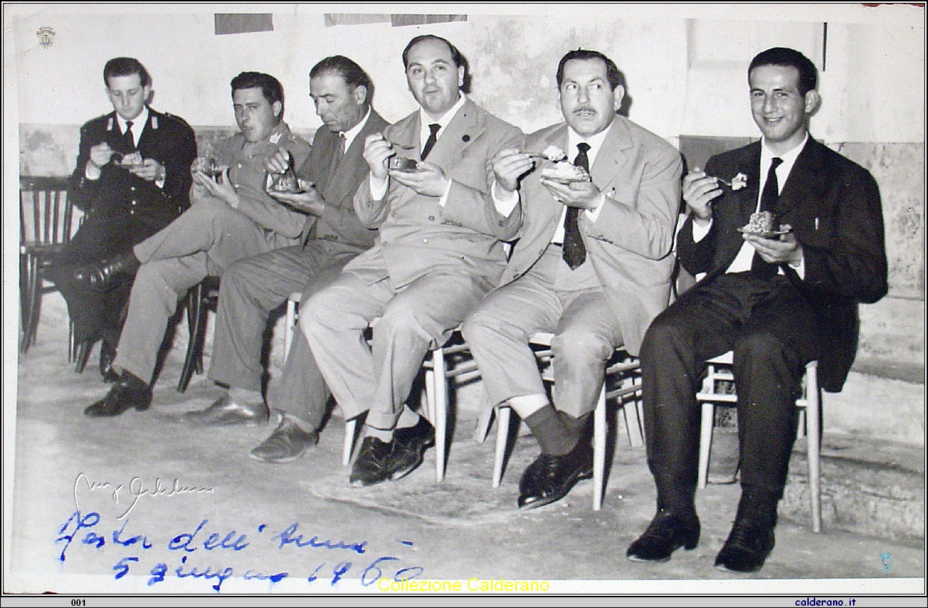 Festa dell'arma dei Carabinieri con Sorice, Antonio Brando, Peppinello Calderano e Arnaldo Schettino 05-06-1960.JPG