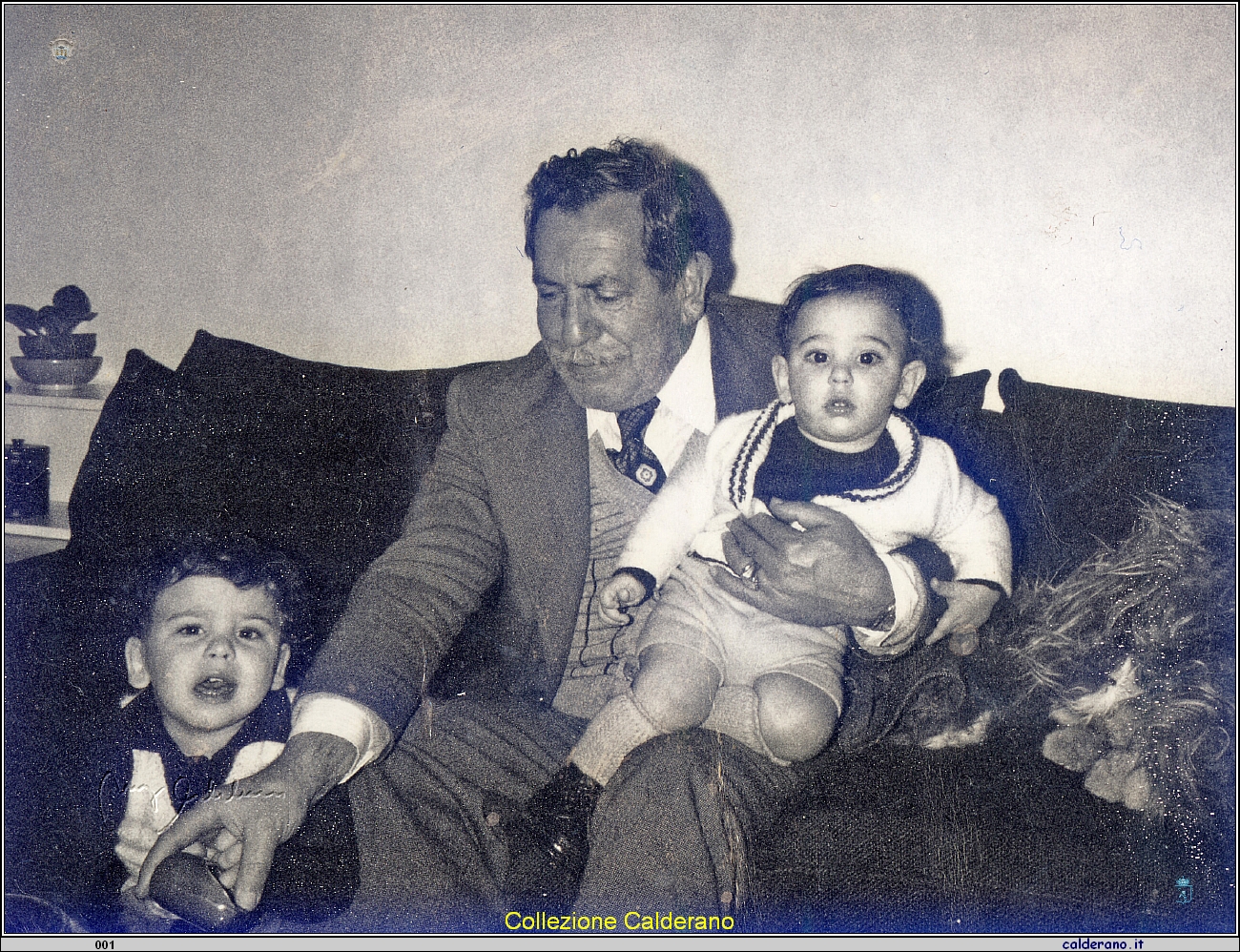 Gregorio, Nonno Pippo e Alessadro 19 novembre 1976.jpg