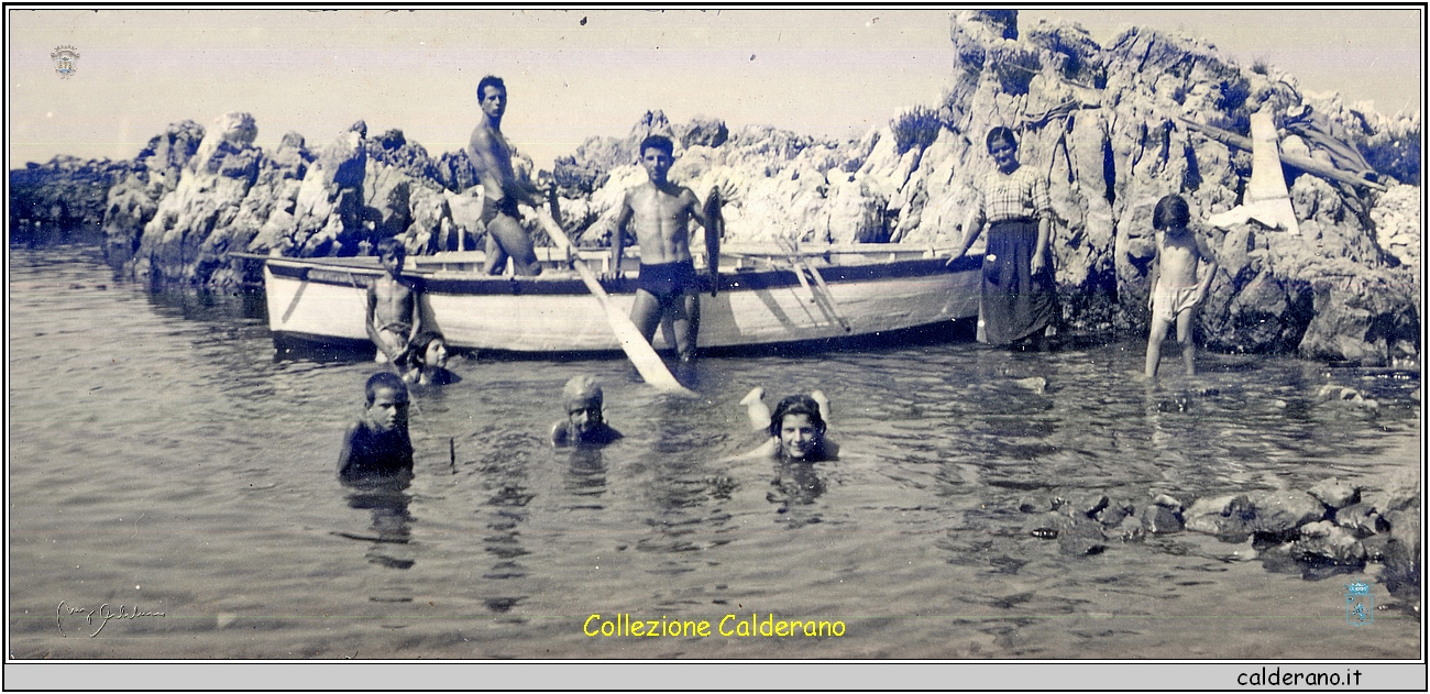 Bagno nel porticciolo alla Secca - 1954.jpg