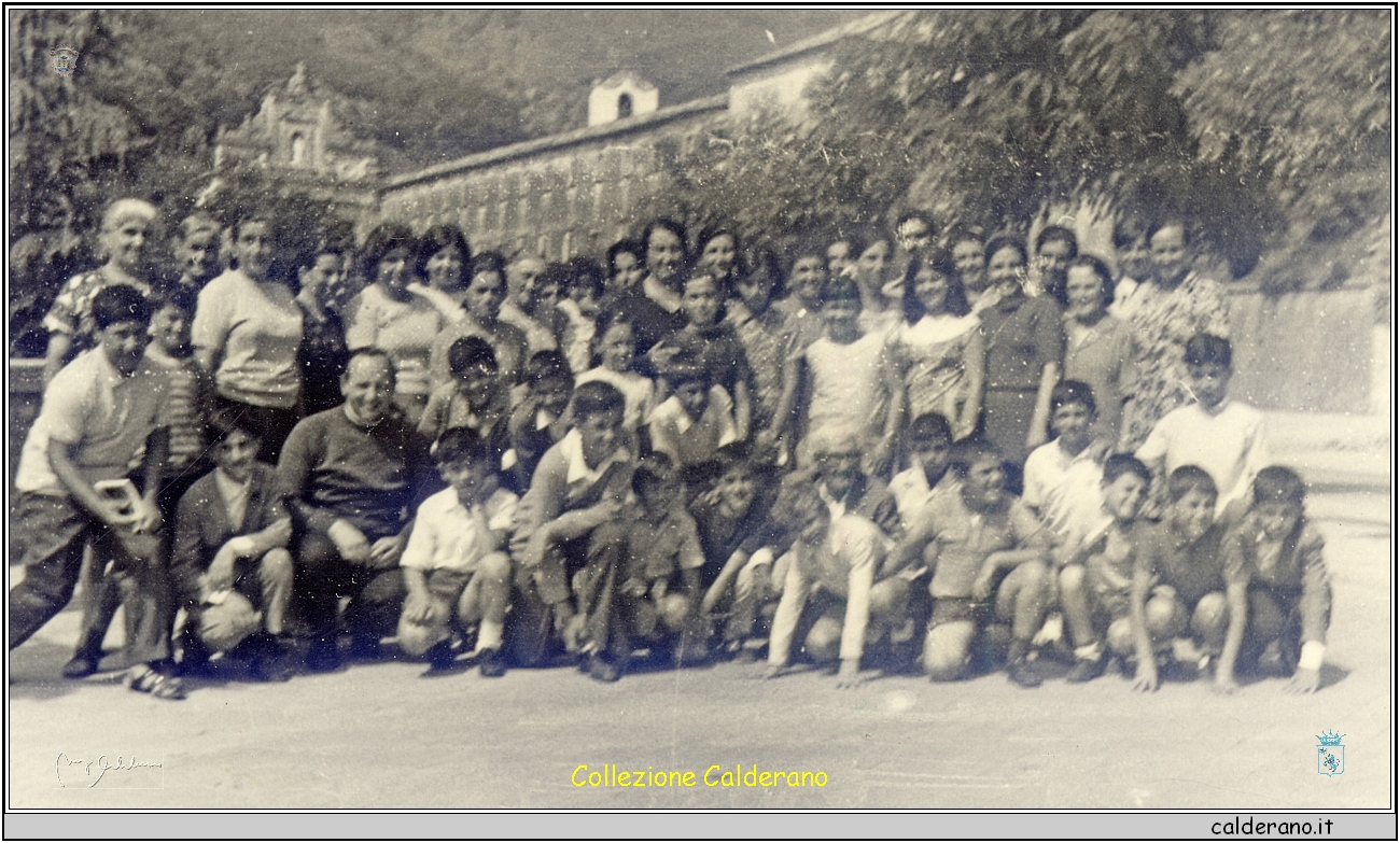 Gita a Paola con Padre Angelo e i parrocchiani di San Biagio 8 Settembre 1969.jpg