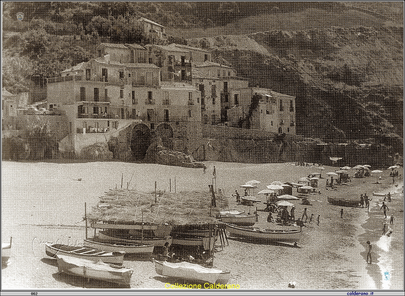 La spiaggia del Porto con la capanna.jpg