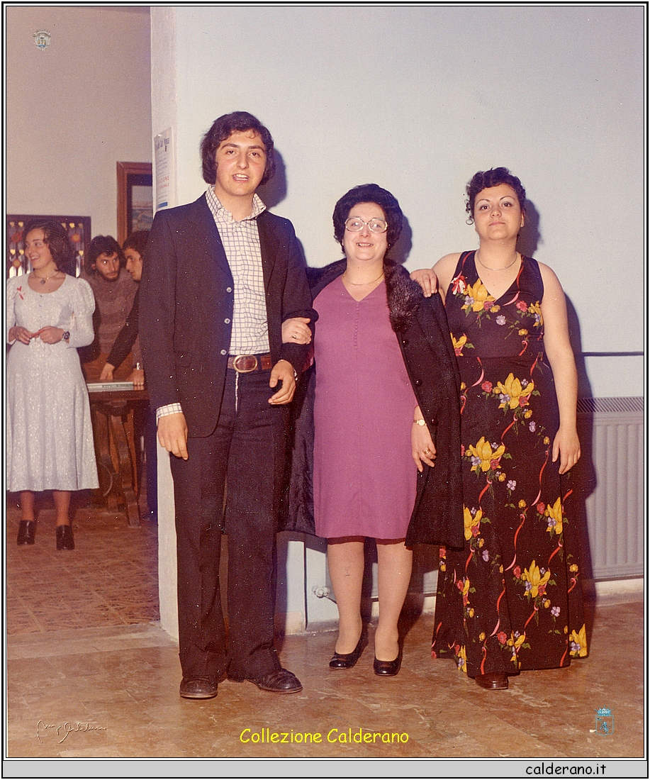 Umbertino, Mafalda e Maria Grazia 8 aprile 1973.jpg