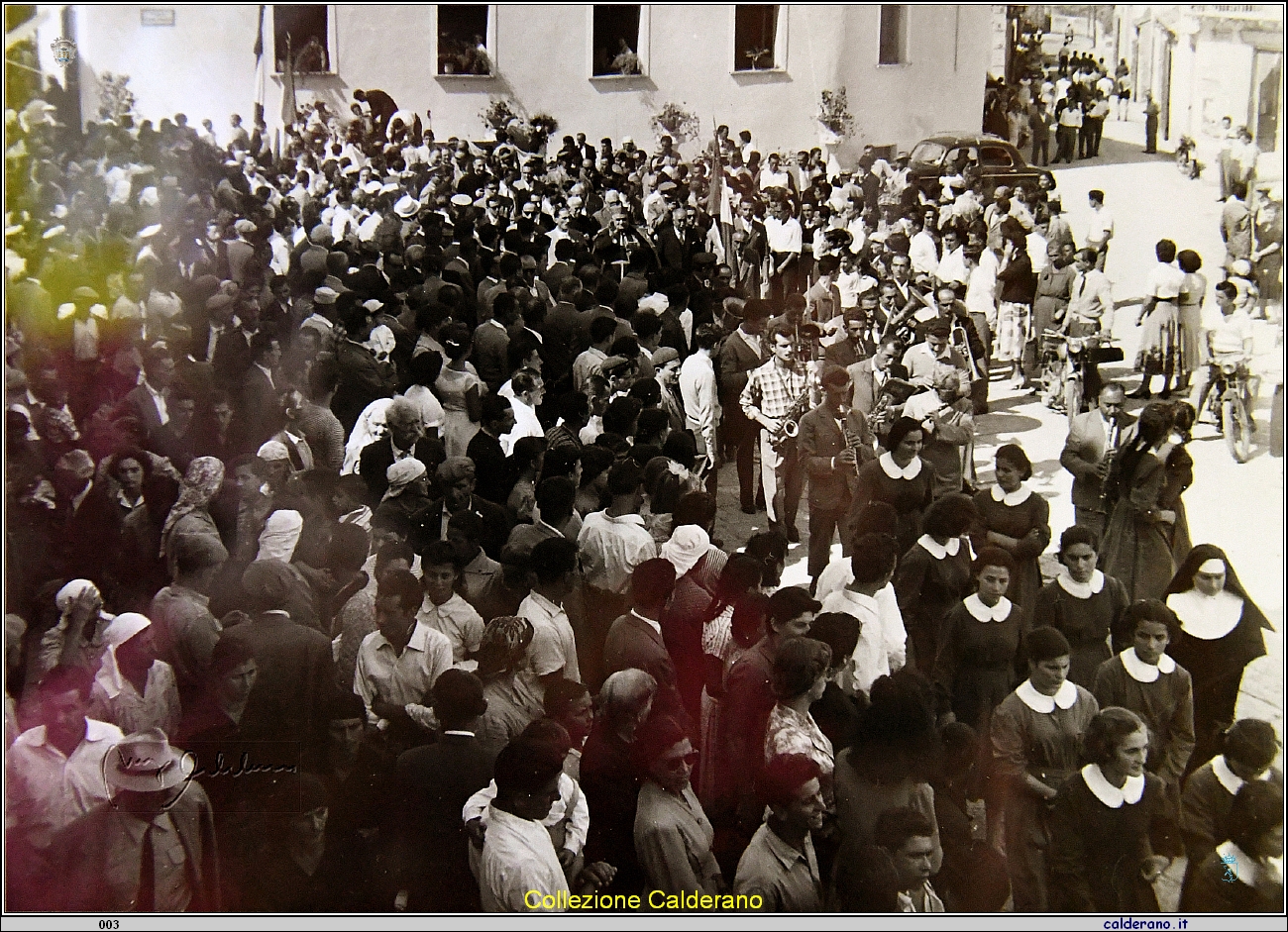 La Banda di Maratea all'inaugurazione della Piazza Buraglia 23-09-1956.JPG