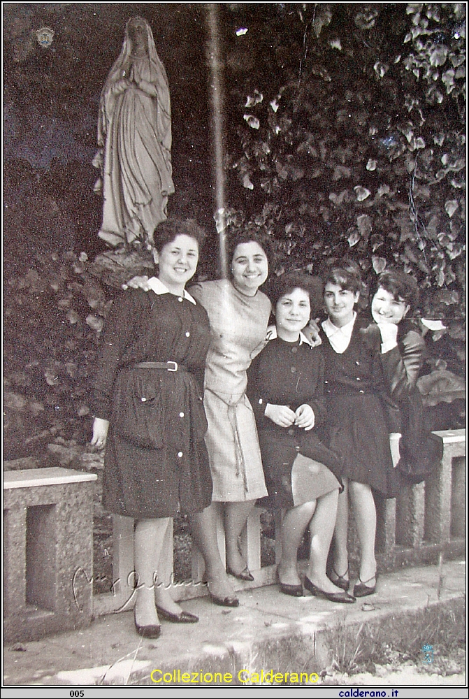 Angela Tirone, Maria Rosaria Mazzeo, Annamaria Candia, Maria Papa e Gilda Quintieri.JPG