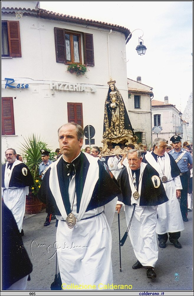 Antonio Licasale, Peppinello Calderano e Domenico Limongi  Fioravante - Addolorata 1995.jpg