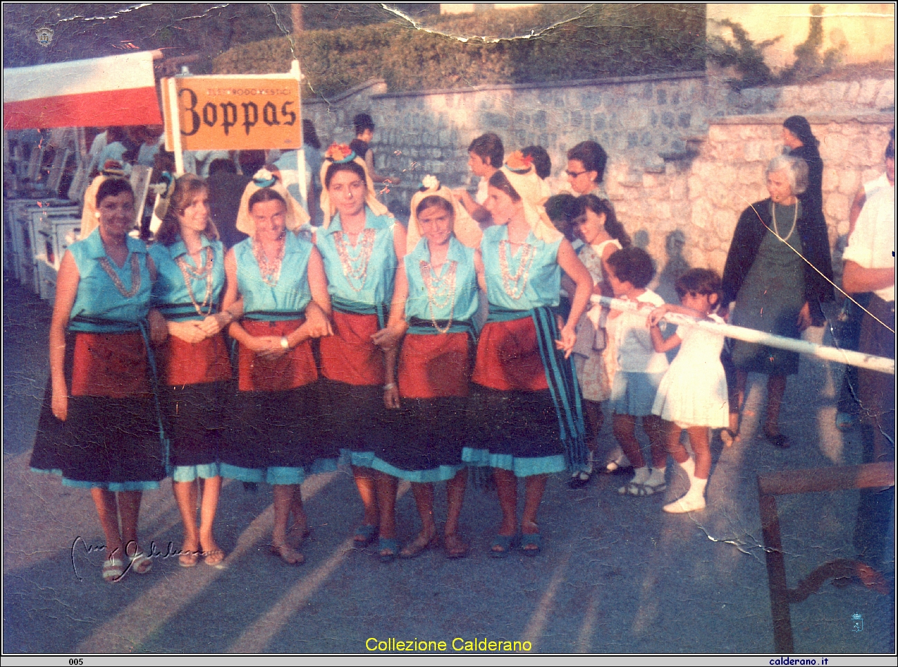 Le Hostess de 'U Pignateddu d'oro - Agosto 1966.jpg