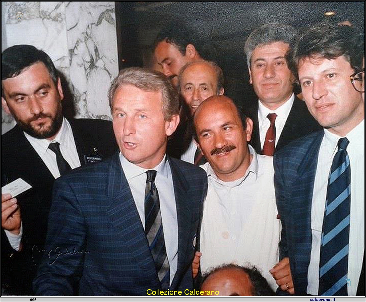 Trapattoni e gli sportivi 30-05-1987.jpg