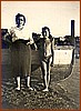 Sulla spiaggia di Fiumicello con Mamma - 1956.jpg