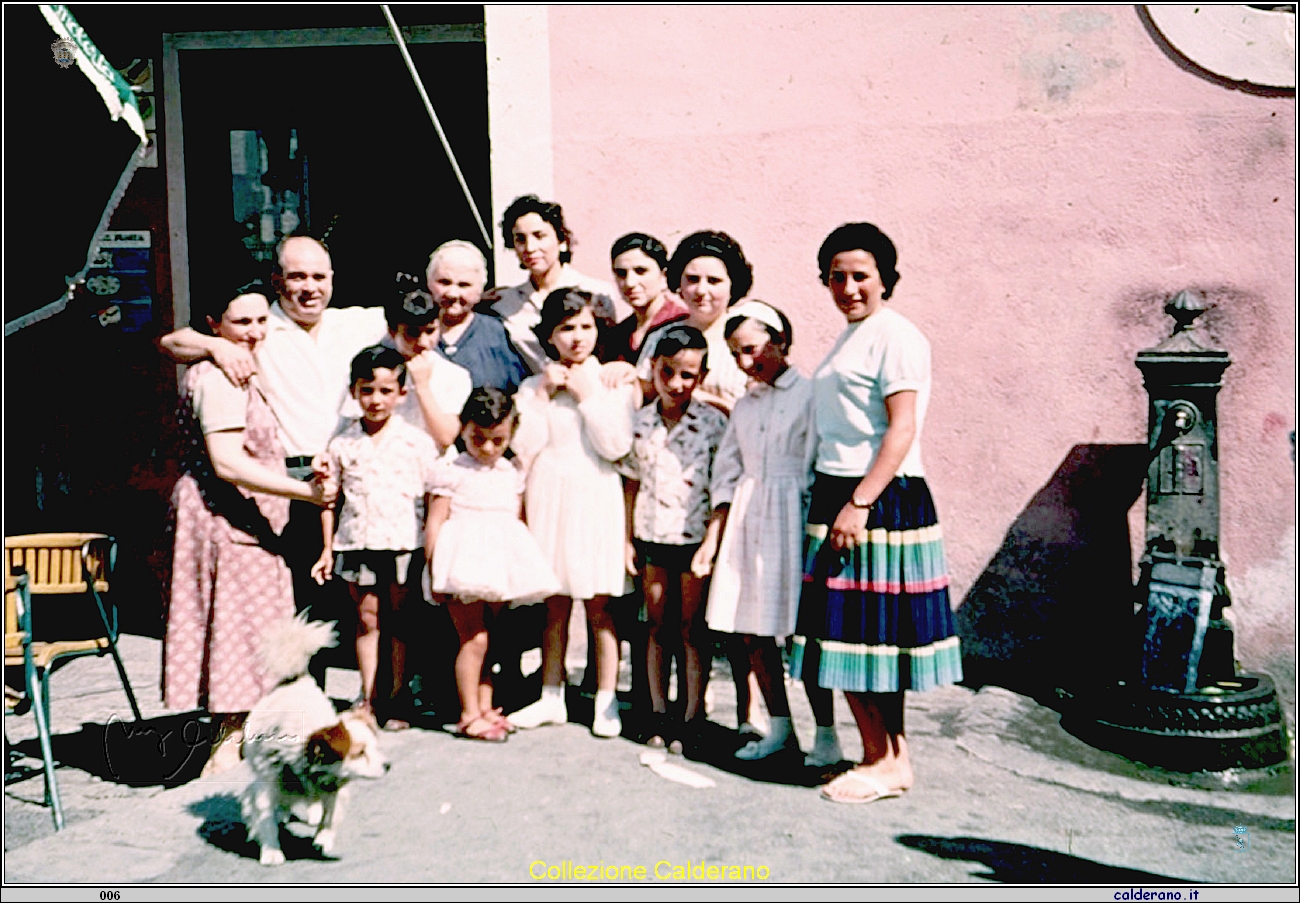 Il cane Bobby e la famiglia Avigliano.jpg