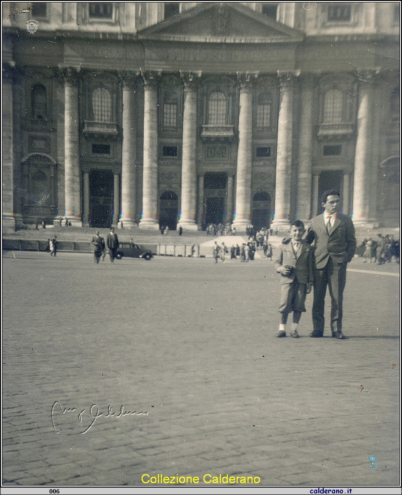 In Piazza San Pietro con Luigi Calderano di Alberto 1956.jpg