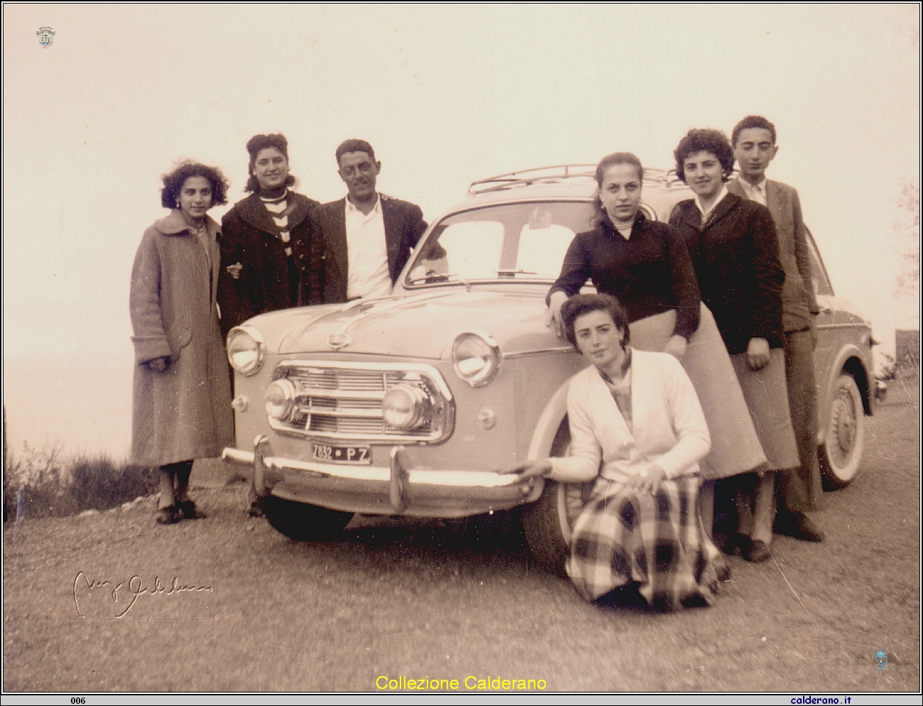 Nuziatina Ambrosio, Elda Ambrosio, Saverio La Torre, Maria Martino, Stella Ambrosio, Anna e Pinuccio Martino.jpg