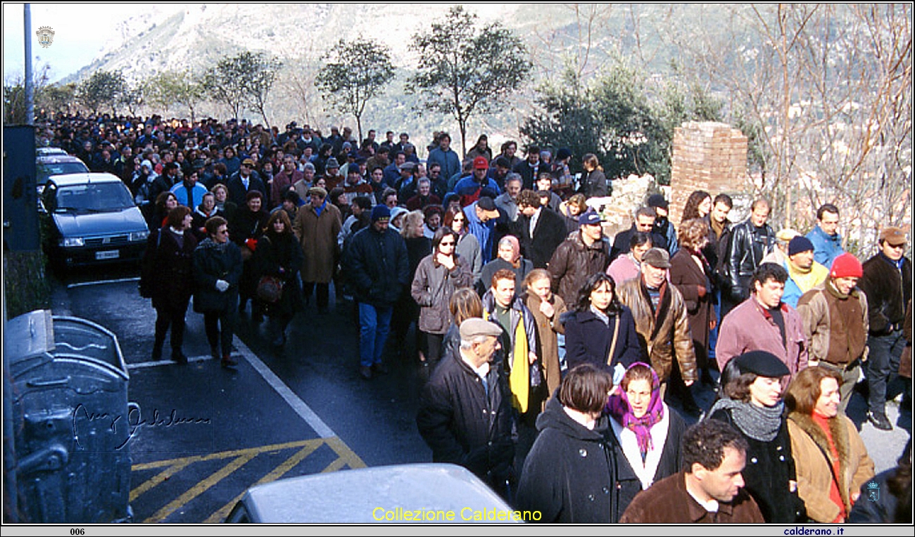 Sciopero pro-ospedale 12 febbraio 1999 04.jpg