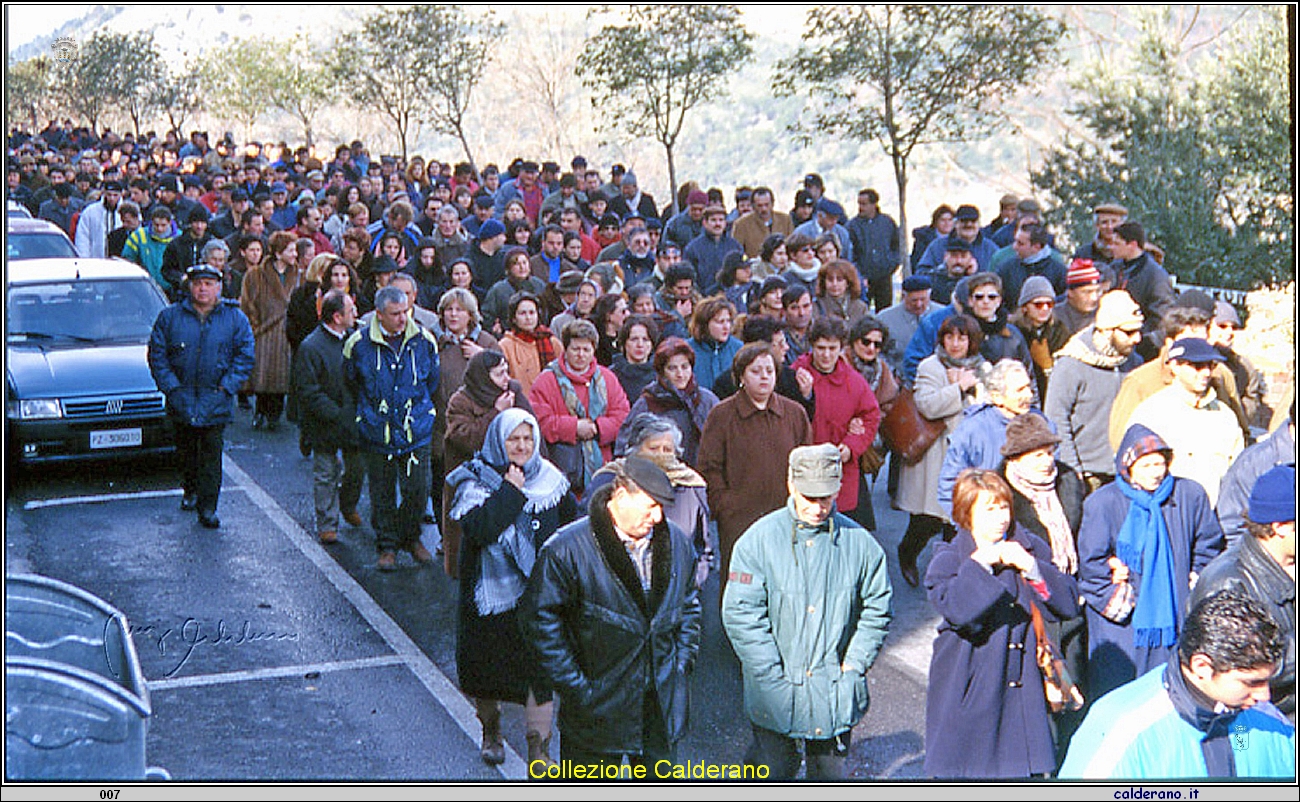 Sciopero pro-ospedale 12 febbraio 1999 03.jpg