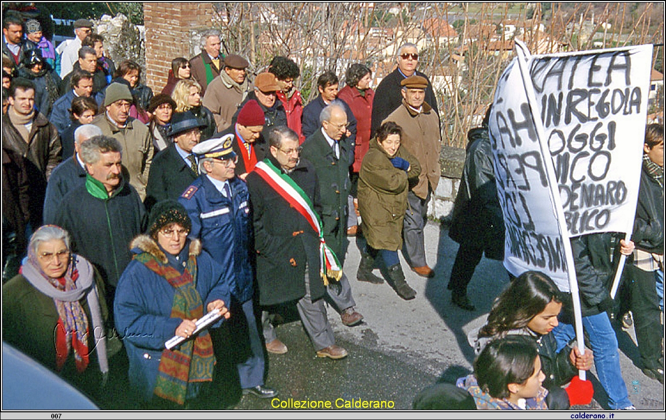 Sciopero pro-ospedale 12 febbraio 1999 08.jpg