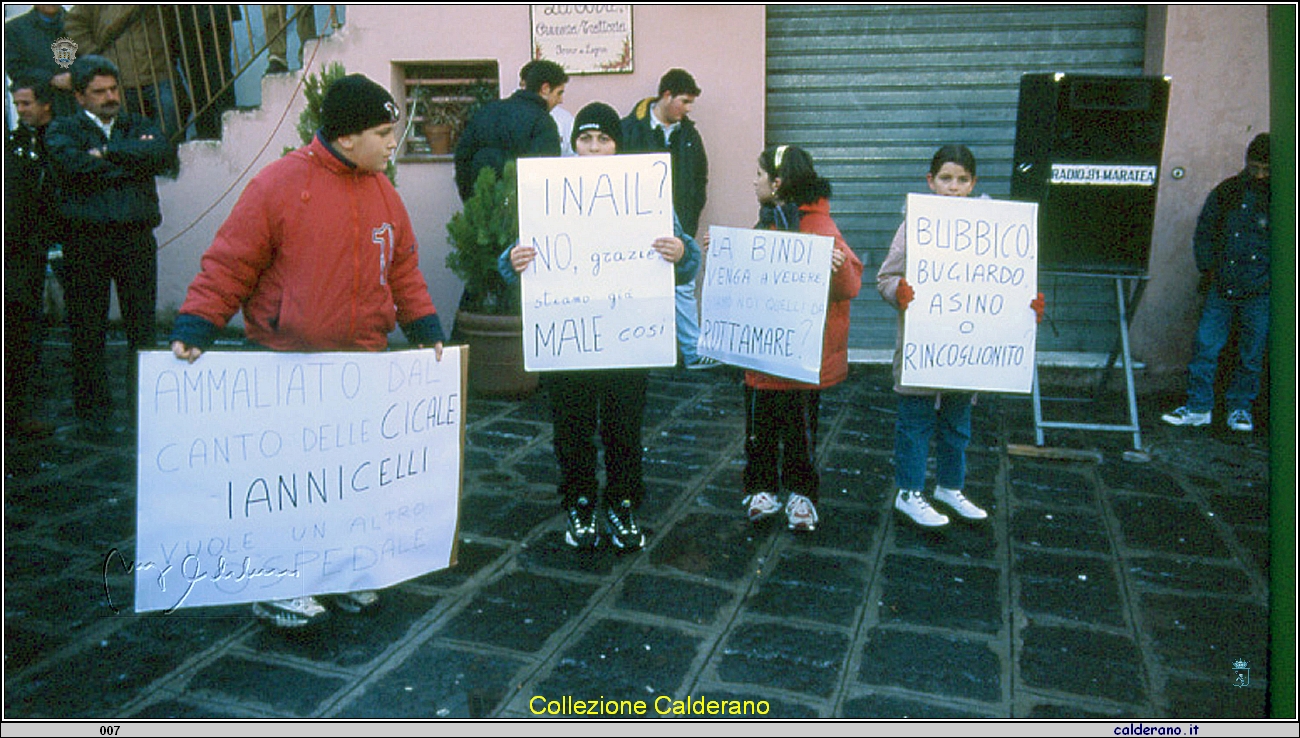 Sciopero pro-ospedale 12 febbraio 1999 15.jpg