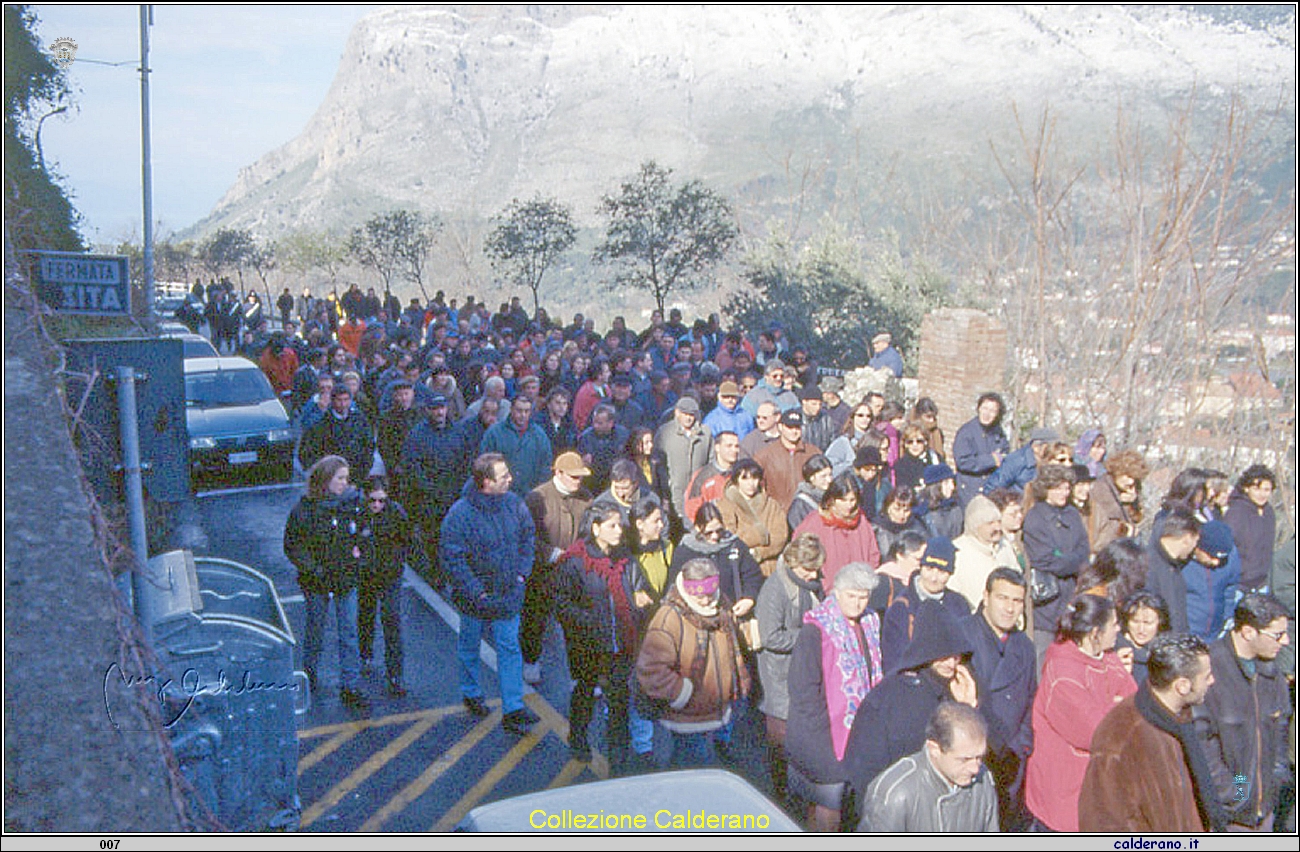 Sciopero pro-ospedale 12 febbraio 1999 37.jpg