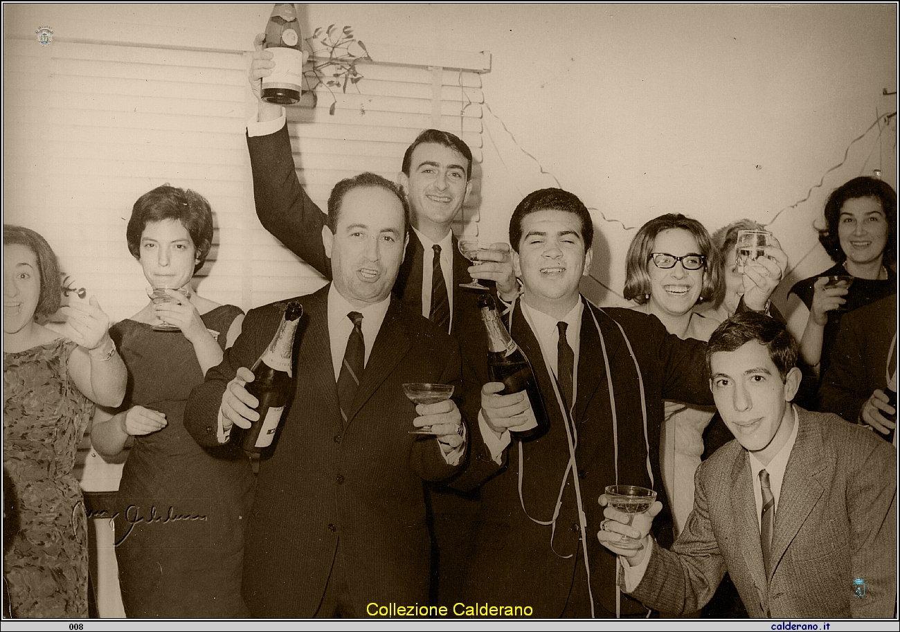 Brindisi a Capodanno 1969.jpg