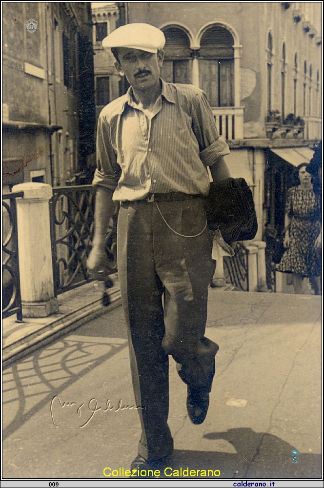 Gennaro Bosone a Venezia 19 Agosto 1946.jpg