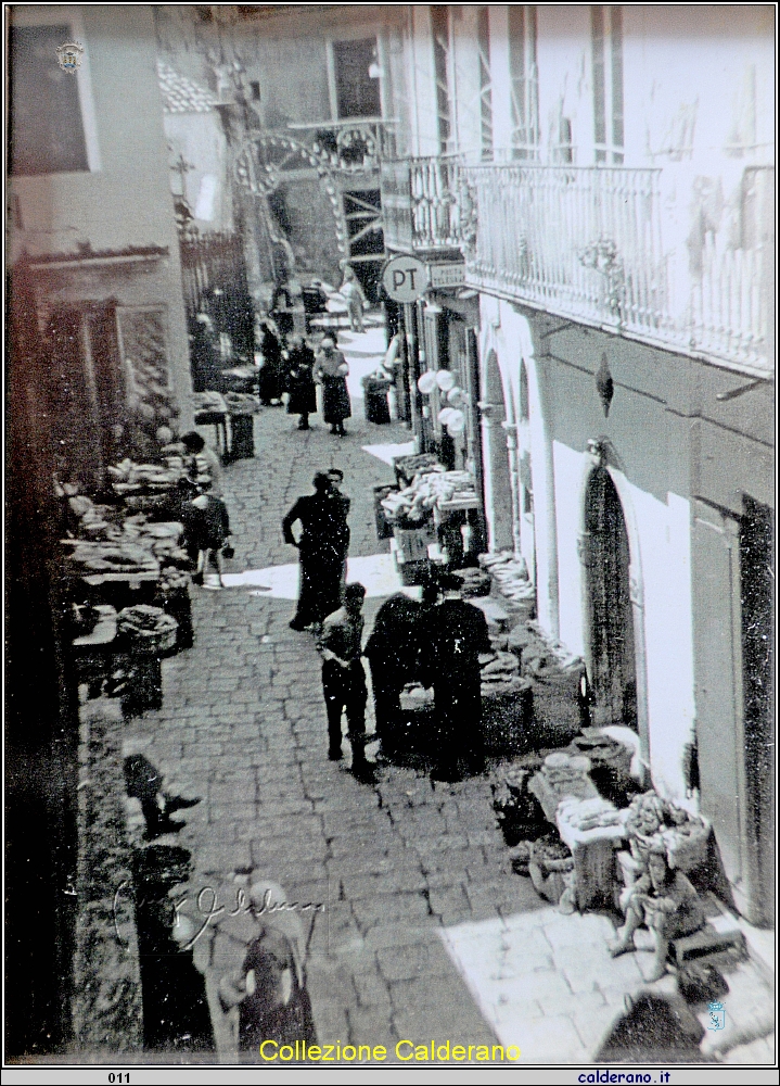 Mercato alla festa dell'Addolorata.jpg