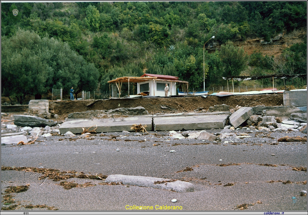 Spiaggia di Acquafredda dopo la mareggiata.jpeg