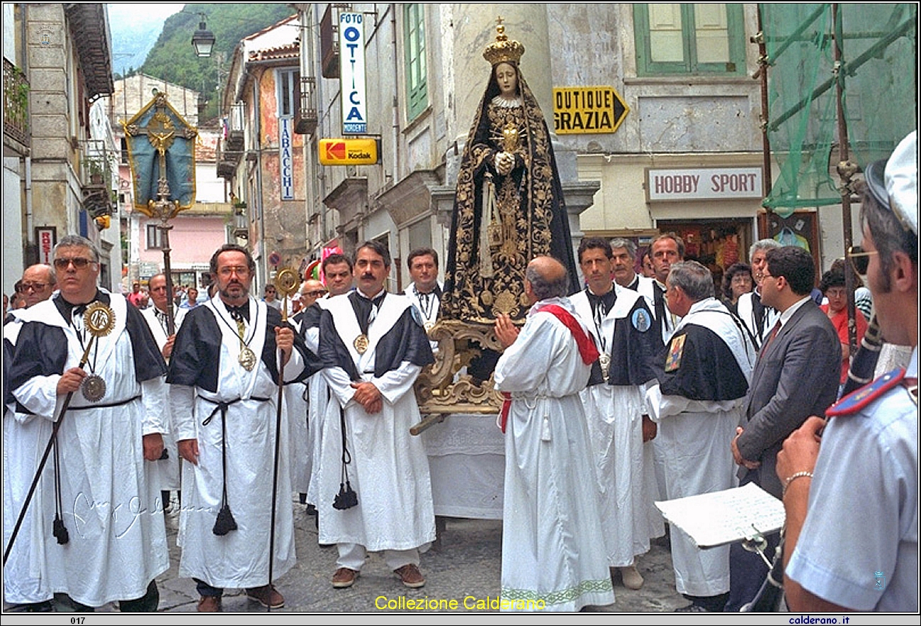 La Processione dell'Addolorata In Piazza San Pietro.jpg