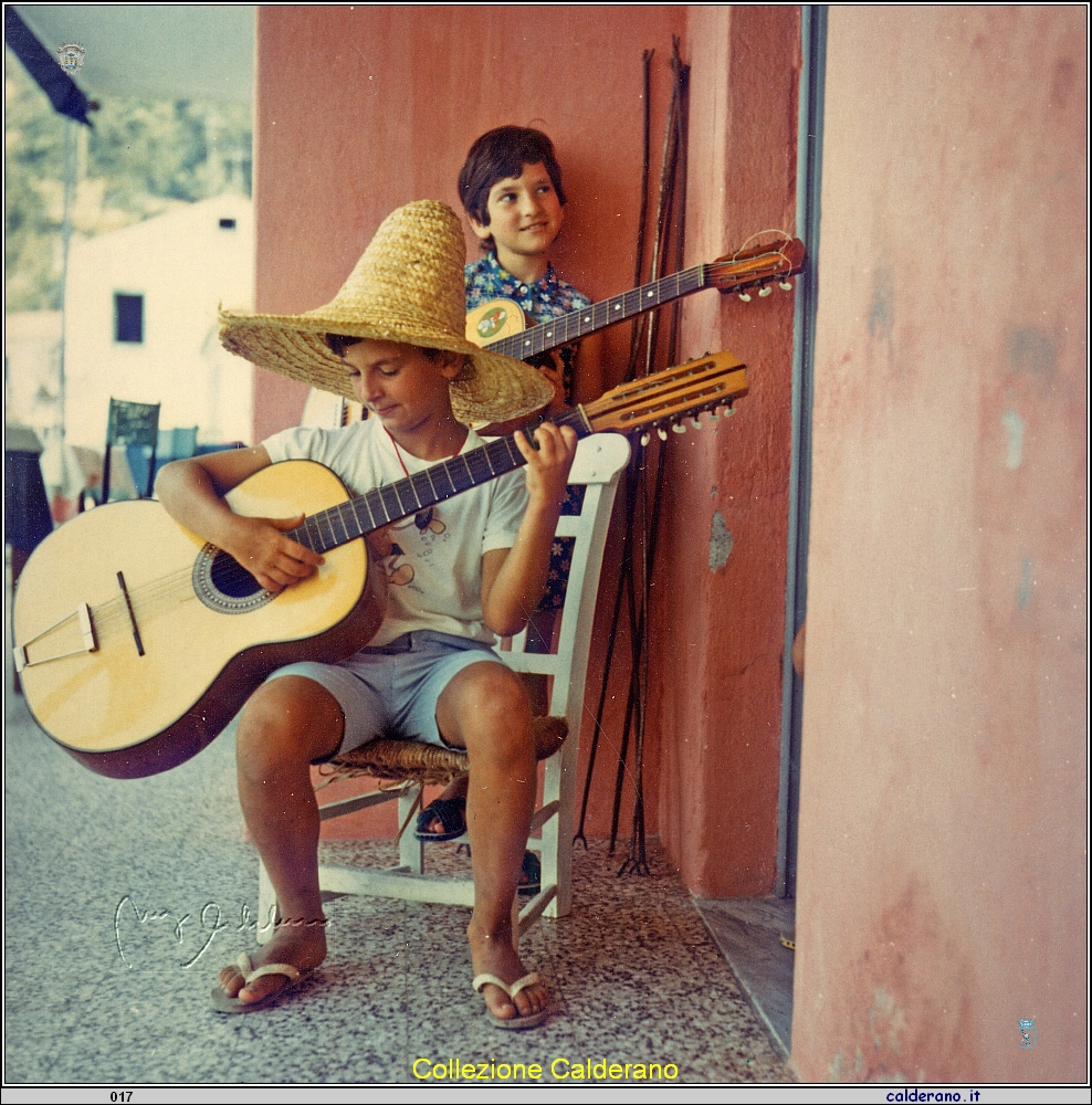 Raffaele e Beatrice Avigliano 1970.jpg