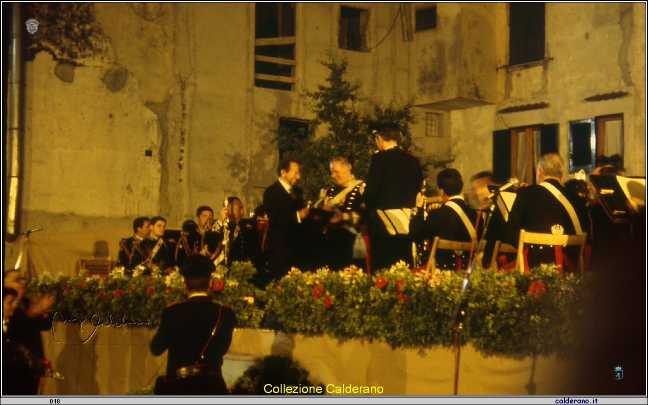 Francesco Sisinni e il Maestro Vincenzo Borgia 1996.jpg