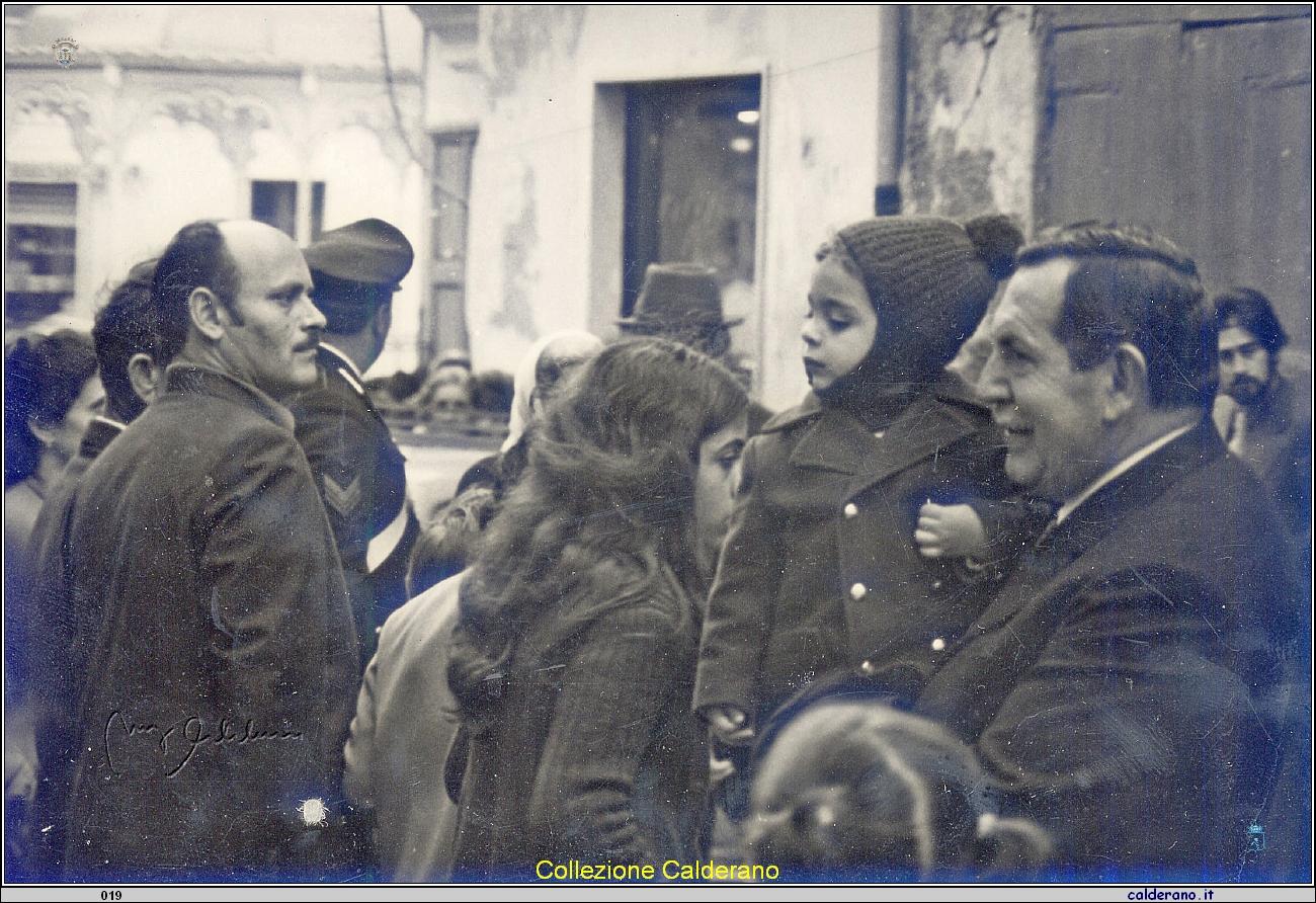 Gianluca e Papa' - San Biagio 1972.jpg