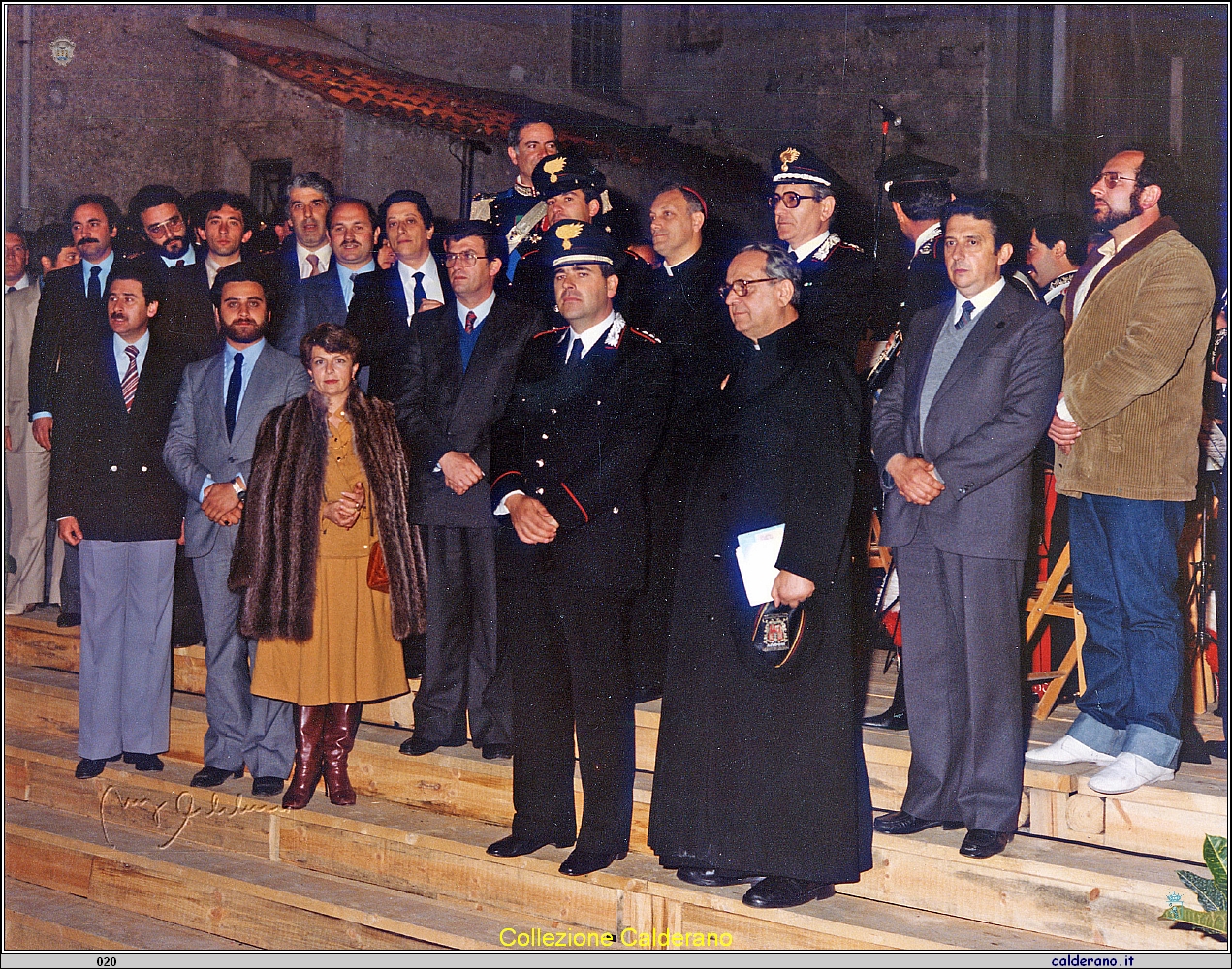 Foto ricordo con la Banda dell'Arma dei Carabinieri - San Biagio 1982.jpg