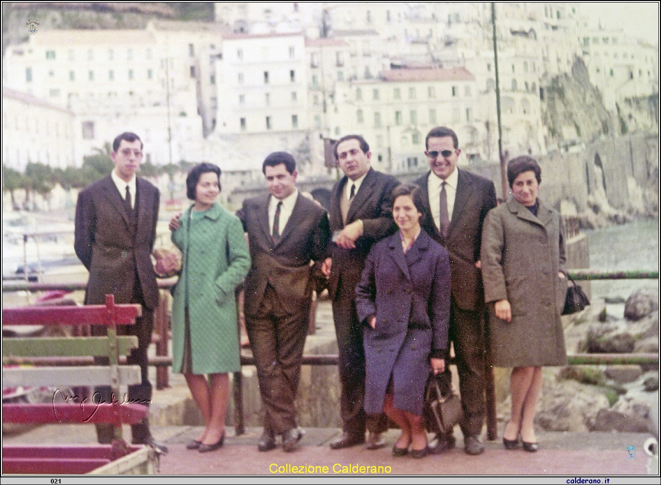 Ciccillo Colavolpe, Silvana e Giovanni Esposito, Biagio Calderano Senior, Liliana Colavolpe, Biagio Calderano Junior e Carmelina Mazzei - Amalfi 1967.jpg