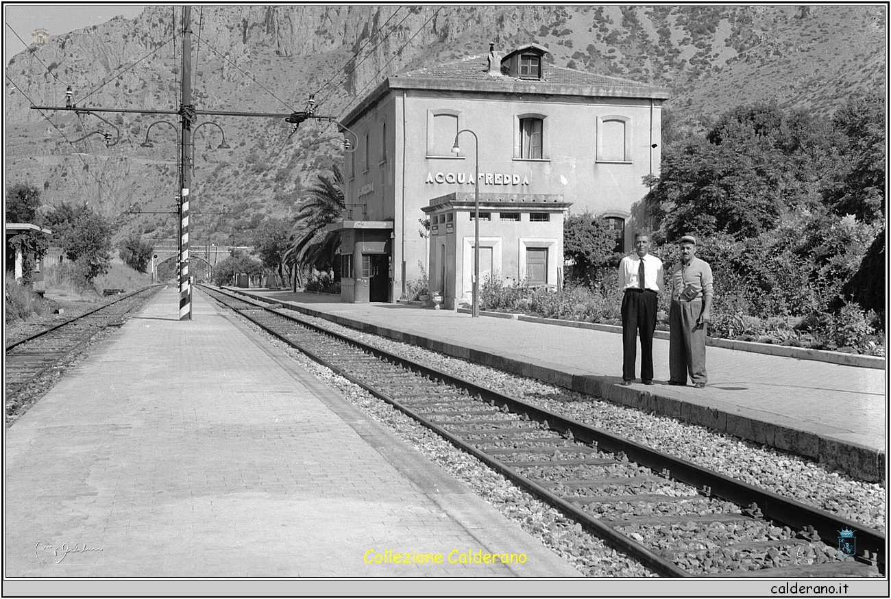 Stazione di Acquafredda.jpg