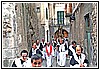 Processione dell'Addolorata sotto la Torre della Galata.jpg