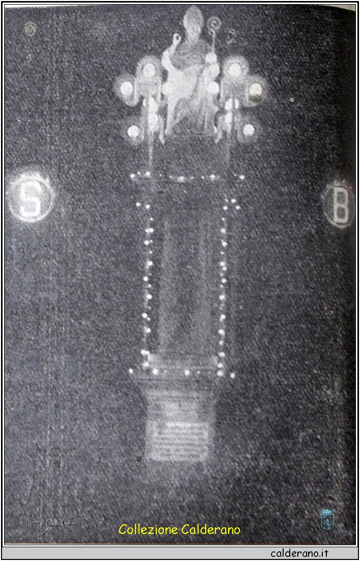 Illuminazione per la festa di San Biagio della Colonna nel 1939.JPG