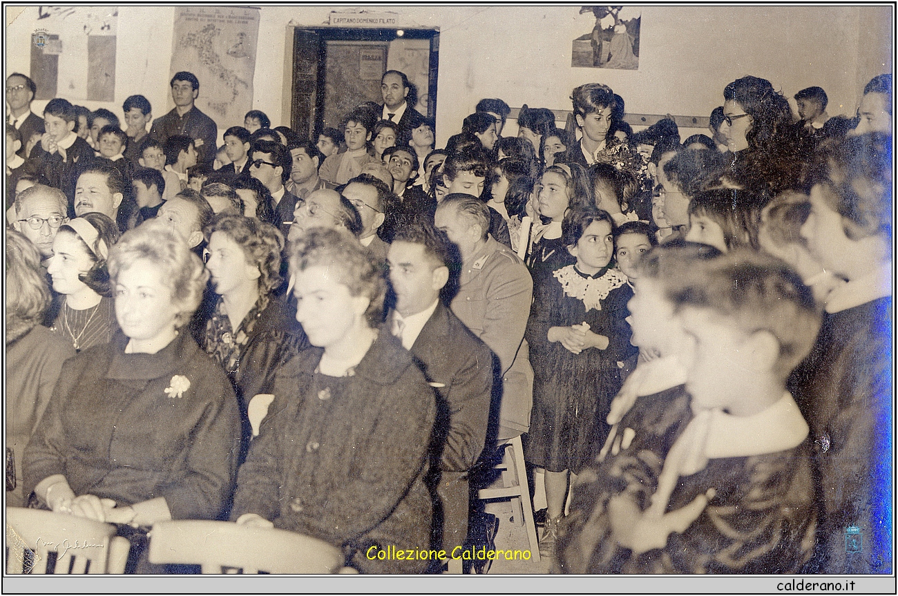 Assemblea nella scuola elementare al Palazzo De Lieto.jpg