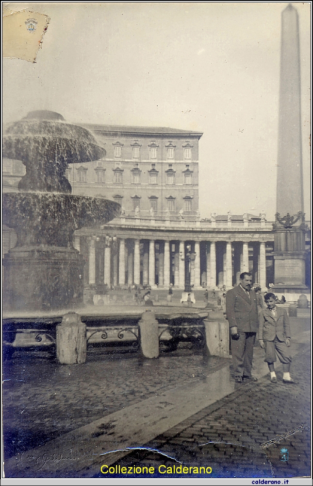 A San Pietro con Papa' 1956.jpg