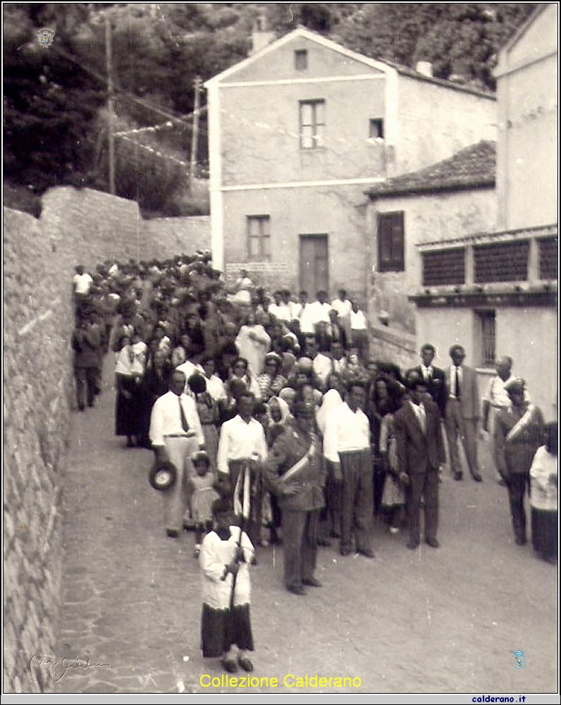 La Processione per terra al Porto.jpg