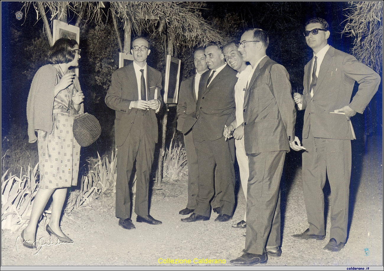 Mostra quadri 1968 con Lidia Del Viscio, Giovanni Di Puglia e Gerardo Albanese.jpg