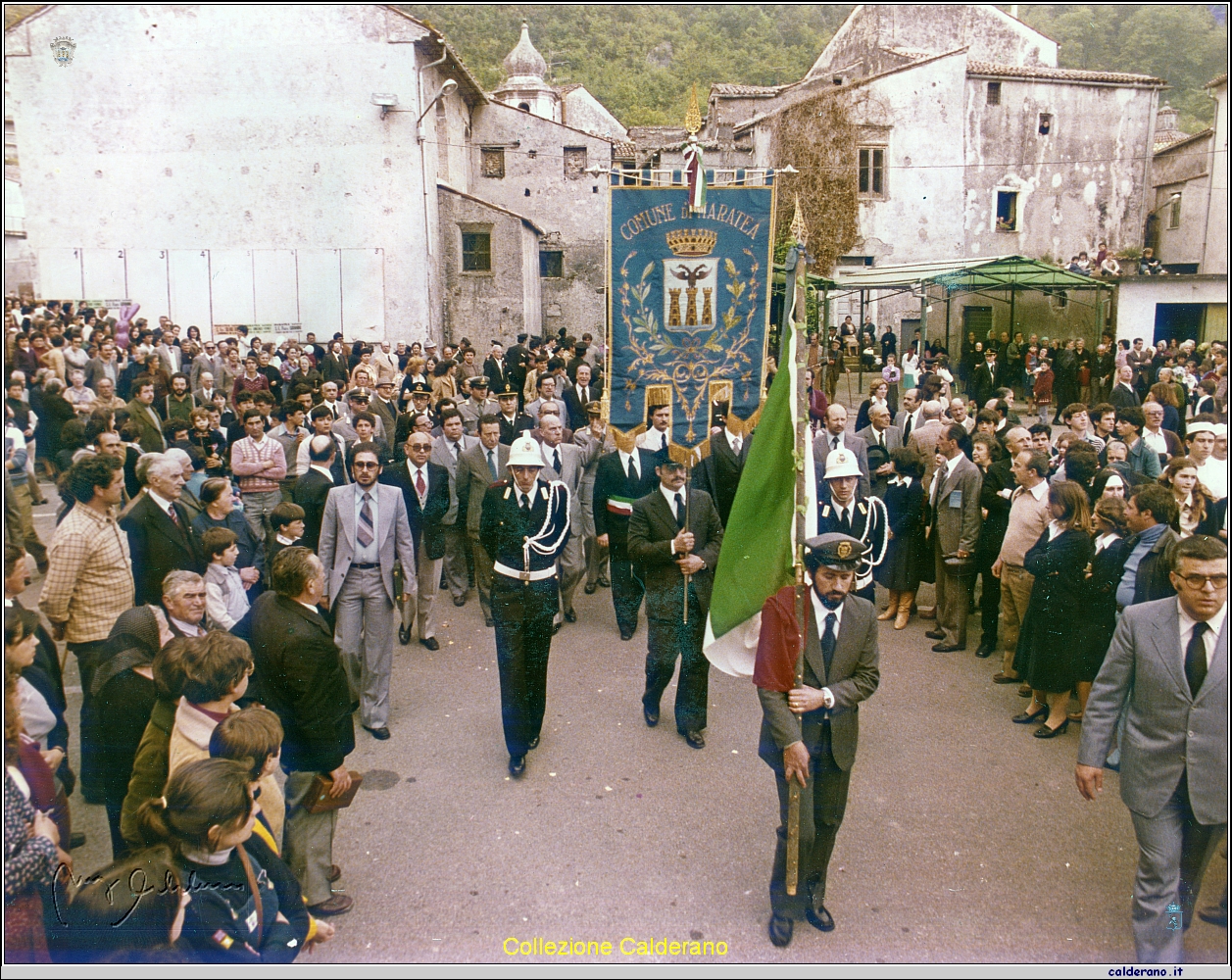 Messa in Piazza Mercato Gioved' di San Biagio 1979.jpg