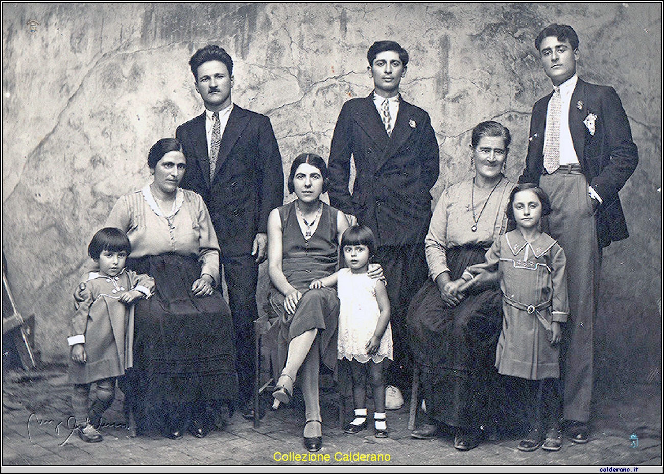 Famiglia di Pasquale Mazzeo 1932.jpg