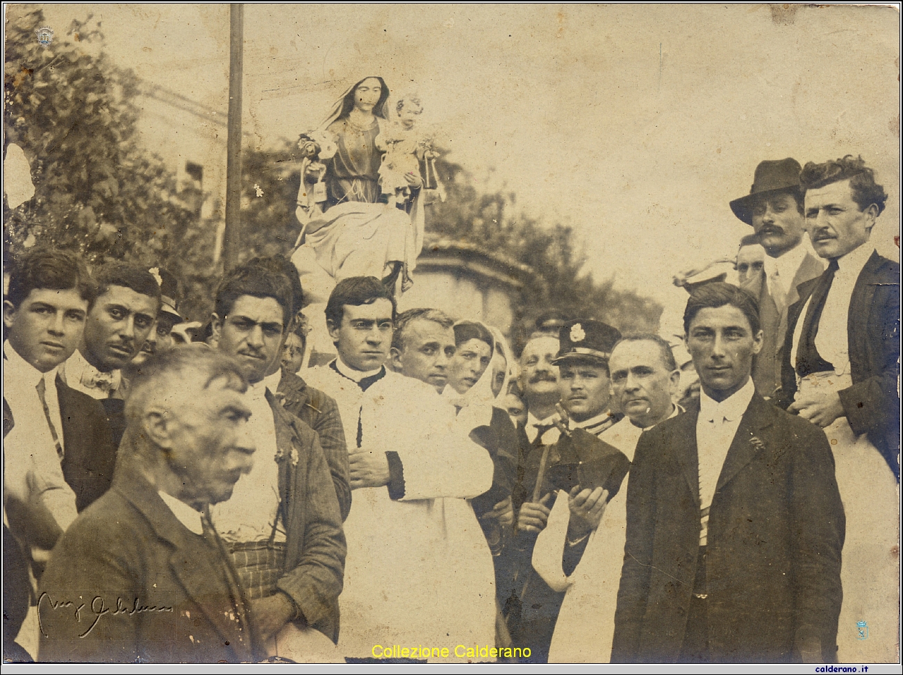 Processione della Madonna del Carmine a Massa il 1927.jpg