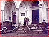 Auto  e calesse al Castello.jpg