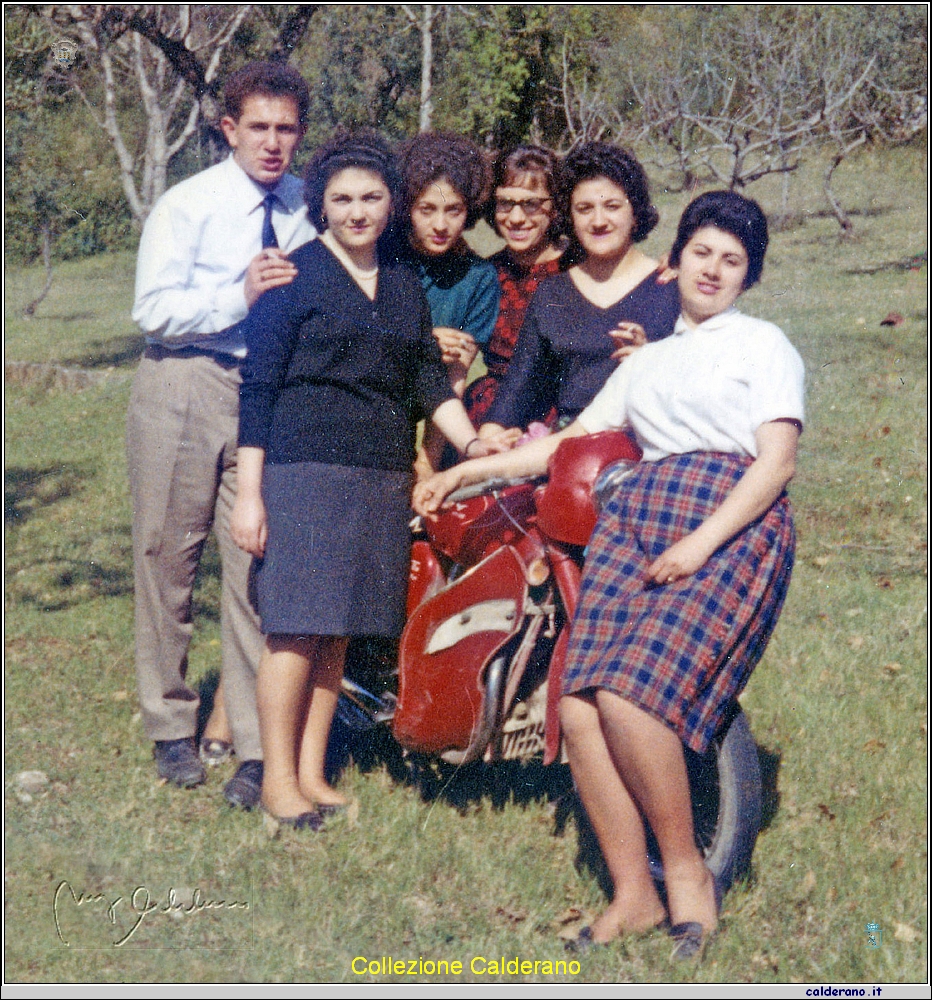 Biasino, Adriana, Marirosa, Maria Emilia, Rosellina e Dorina 1962.jpg