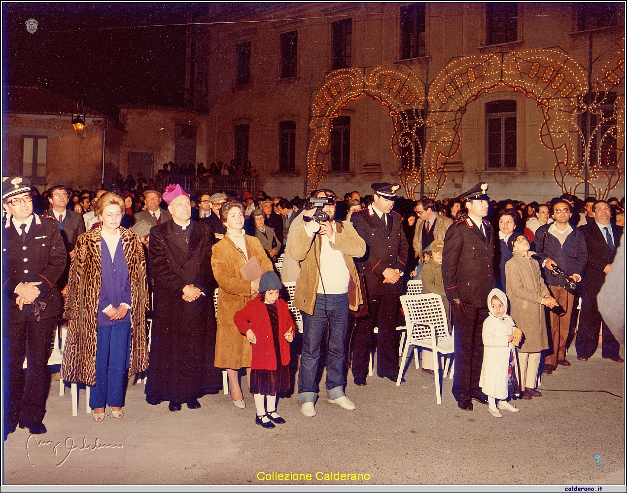 San Biagio applausi alla Banda dei Carabinieri 1982.jpg