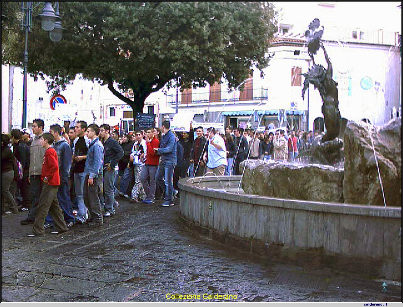 Protesta di studenti 19-11-2003 (23).jpg