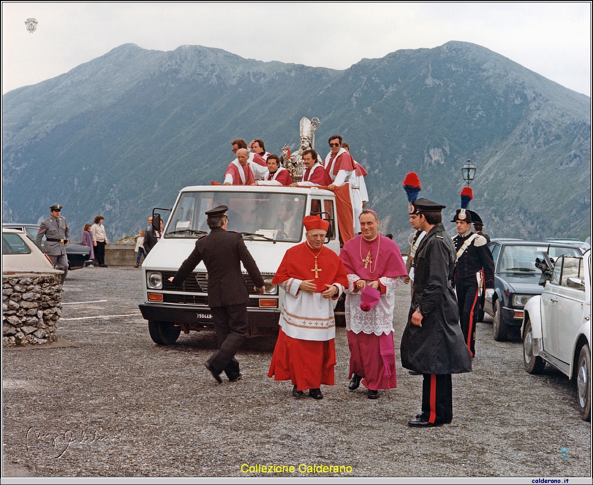 San Biagio torna dal Porto con il Cardinale Palazzini e il Vescovo Pierro - 1982 1.jpeg