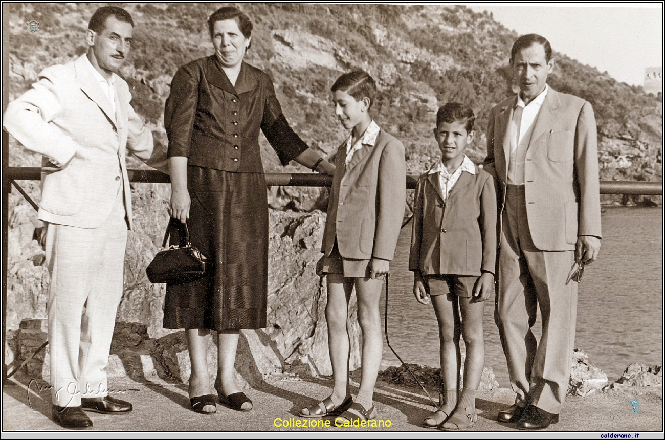 Biagio, Filomena, Ciccillo, Biasino e Vincenzo Colavolpe.jpeg